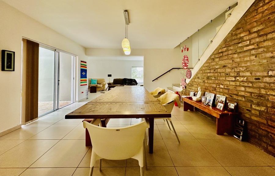 5 Bedroom Property for Sale in Vermont Western Cape